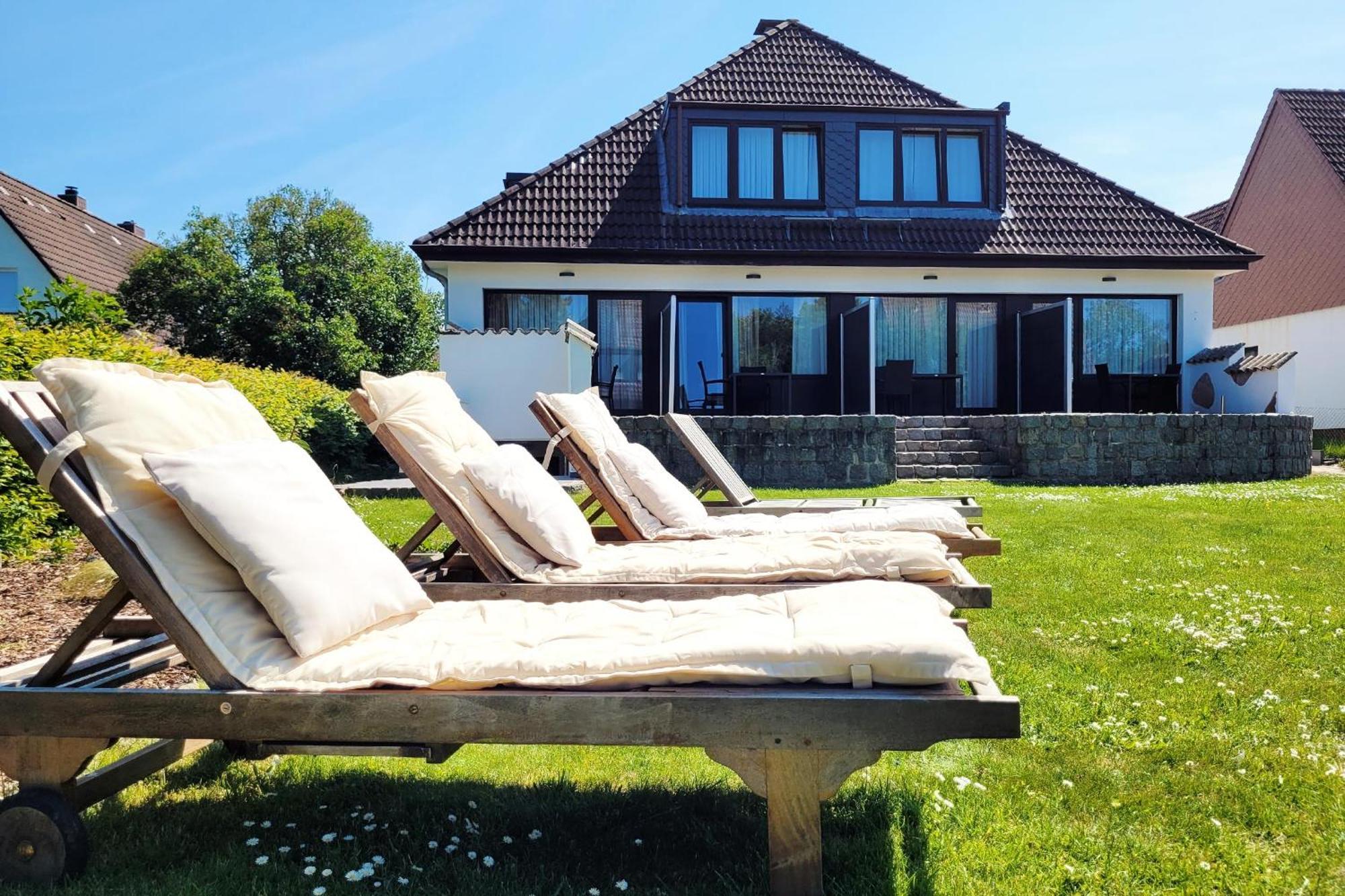 Strandnahe Ferienwohnung - Sehr Modern Und Hochwertig Eingerichtet, Inklusive Parkplatz, Gartenzugang Und Fahrradunterstellmoeglichkeit 沙博伊茨 外观 照片